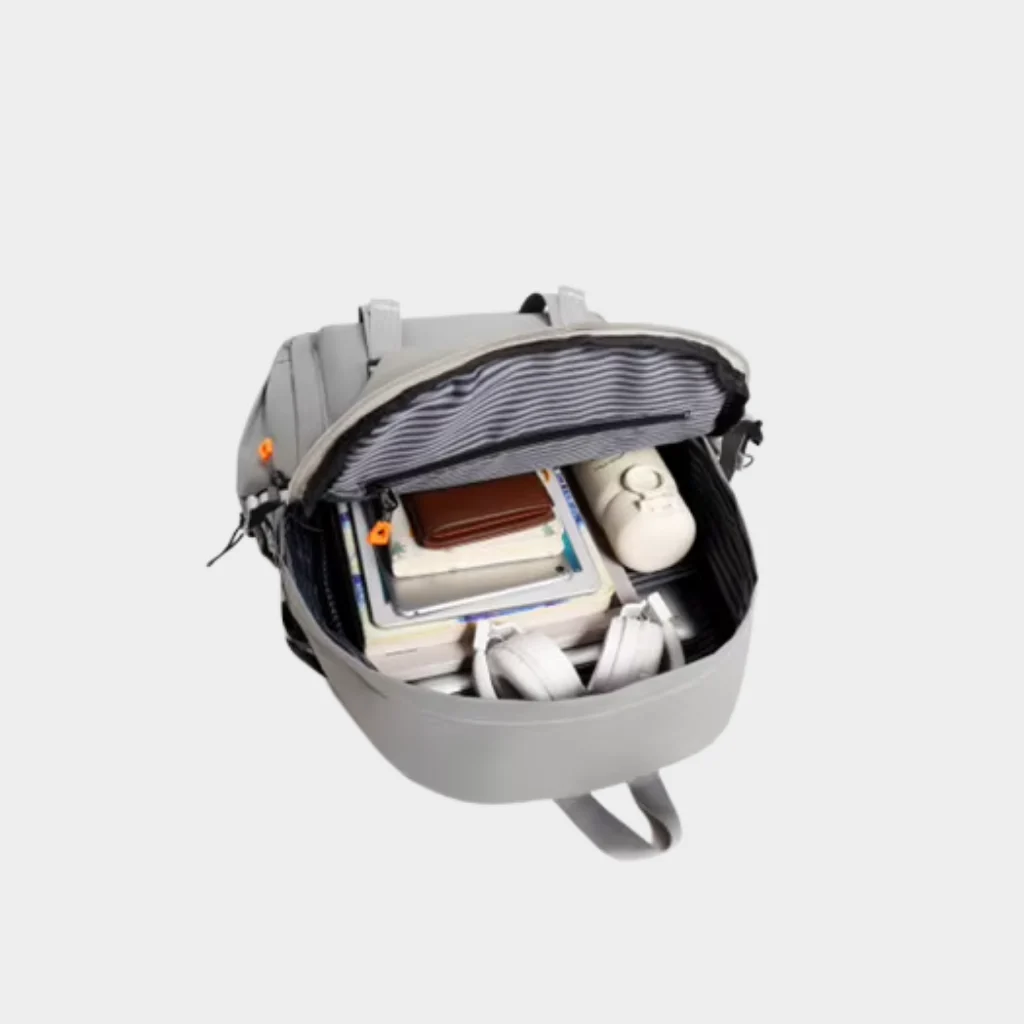 All-Day Polyester Backpack - Image 4
