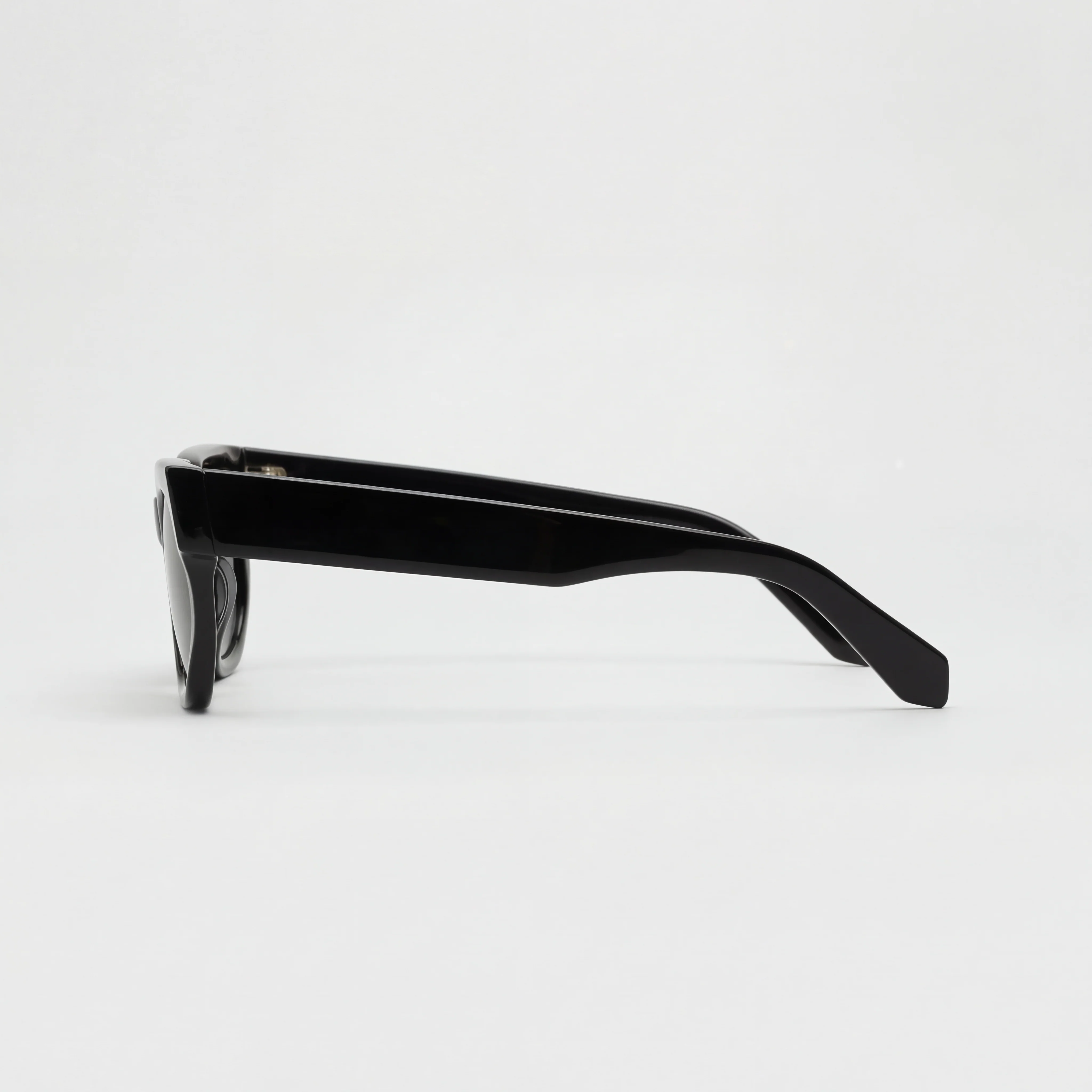 Noir Polarized Acetate Sunglasses - Image 3