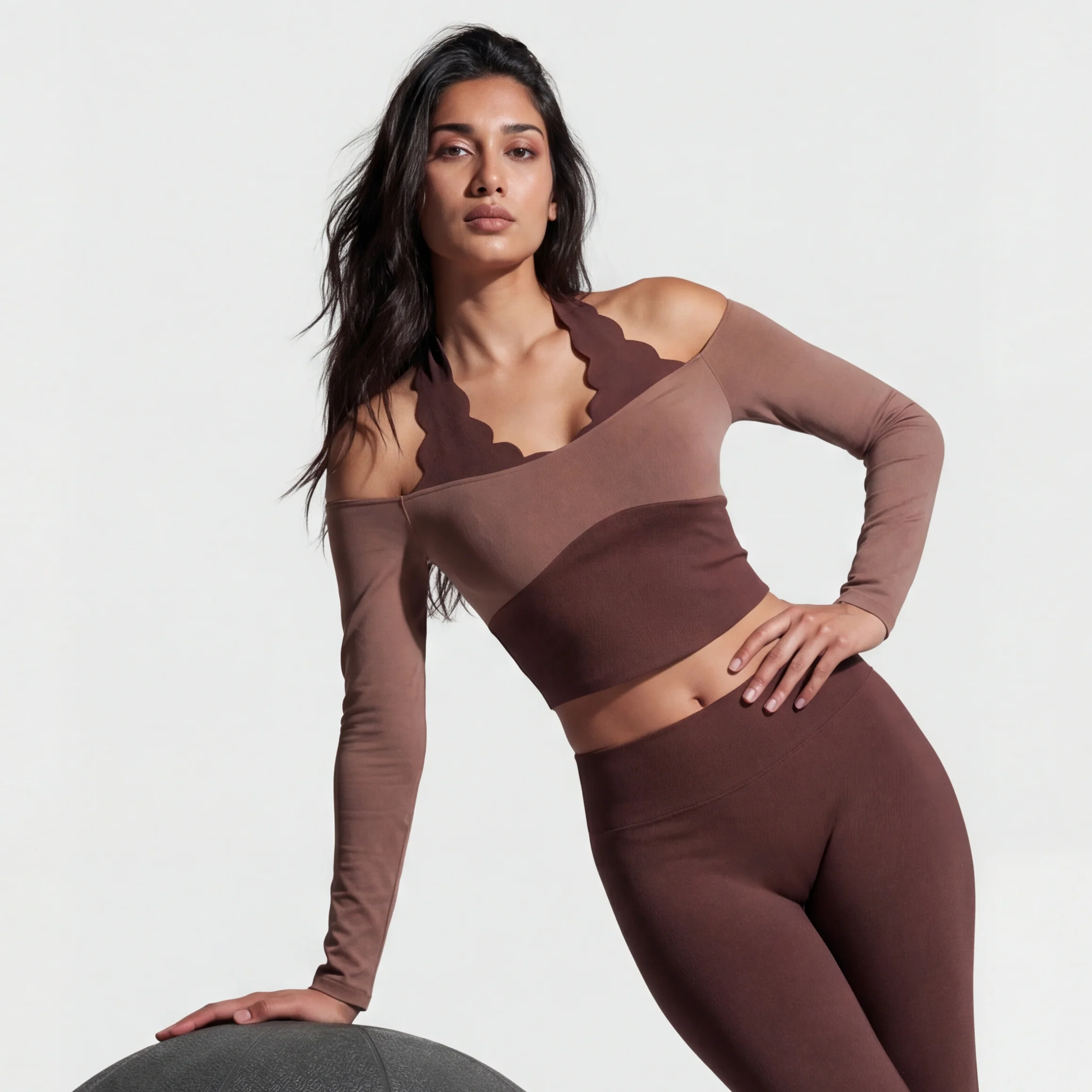 Velora Scallop Top - Image 6